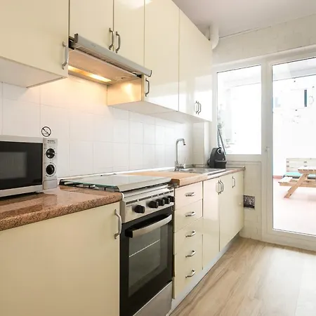 Apartup Ayora Garden Apartment Valencia